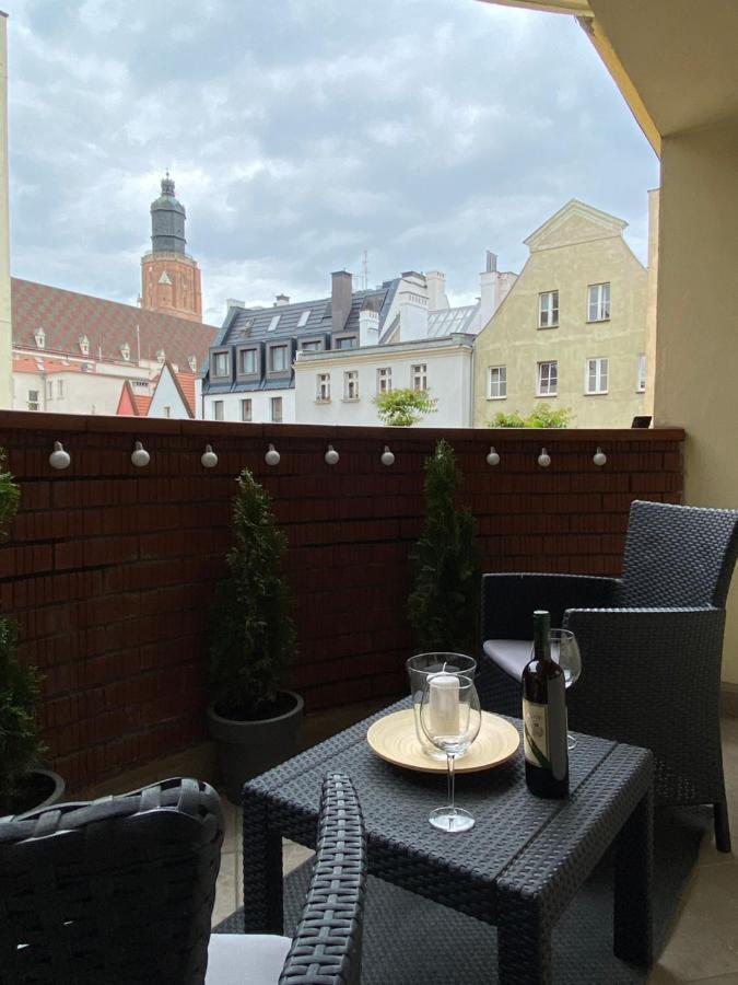 Mycherry - Old Town Apartment - Wiezienna 21C Wroclaw Exterior photo